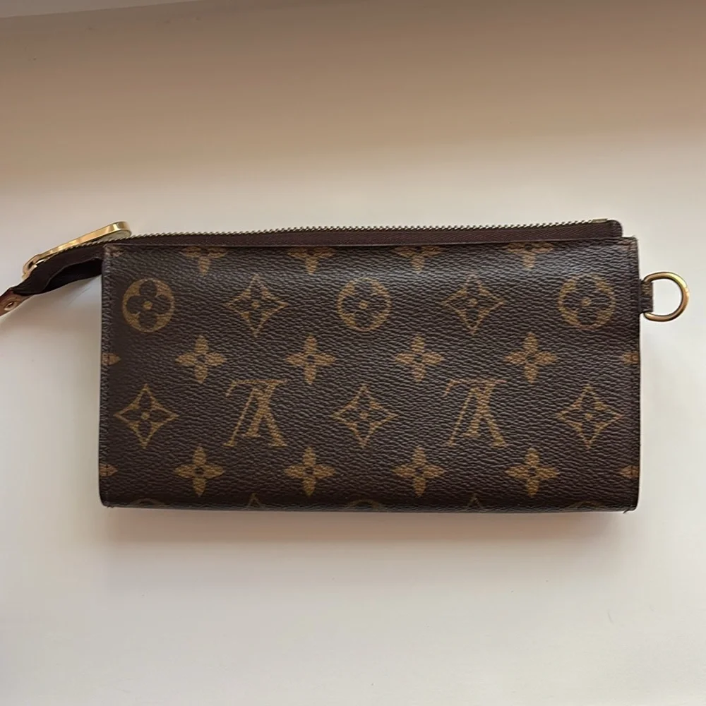 Louis Vuitton Wallet Portefeuille Astrid - Picture 5 of 12